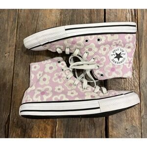 Converse high tops with purple background and white daisies